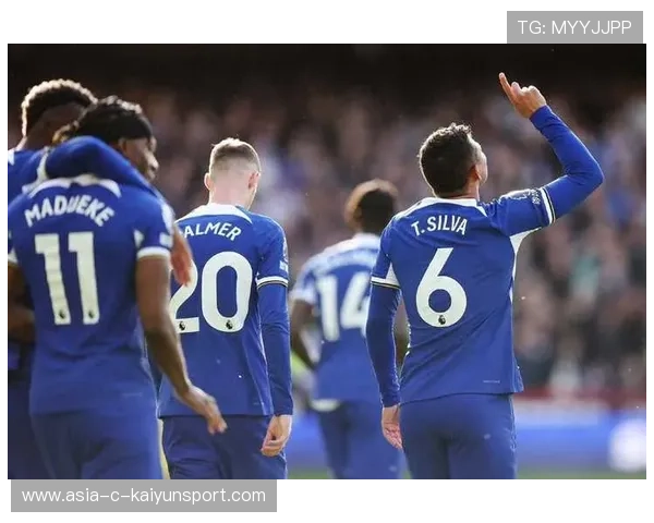 切尔西正在评估是否回购旧将以解决锋线问题