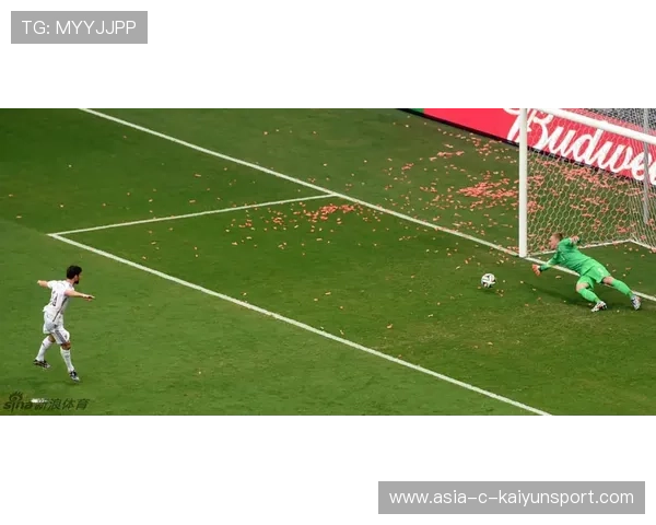 关键“破门瞬间”:足球场上的“点球大神”! 关键“破门瞬间”:足球场上的“点球大神”!