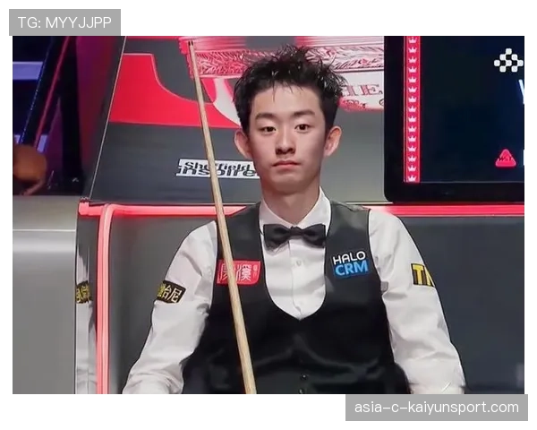 马克·塞尔比与中国小将吴宜泽目前战成 4-4，今晚将决出最终的胜者。